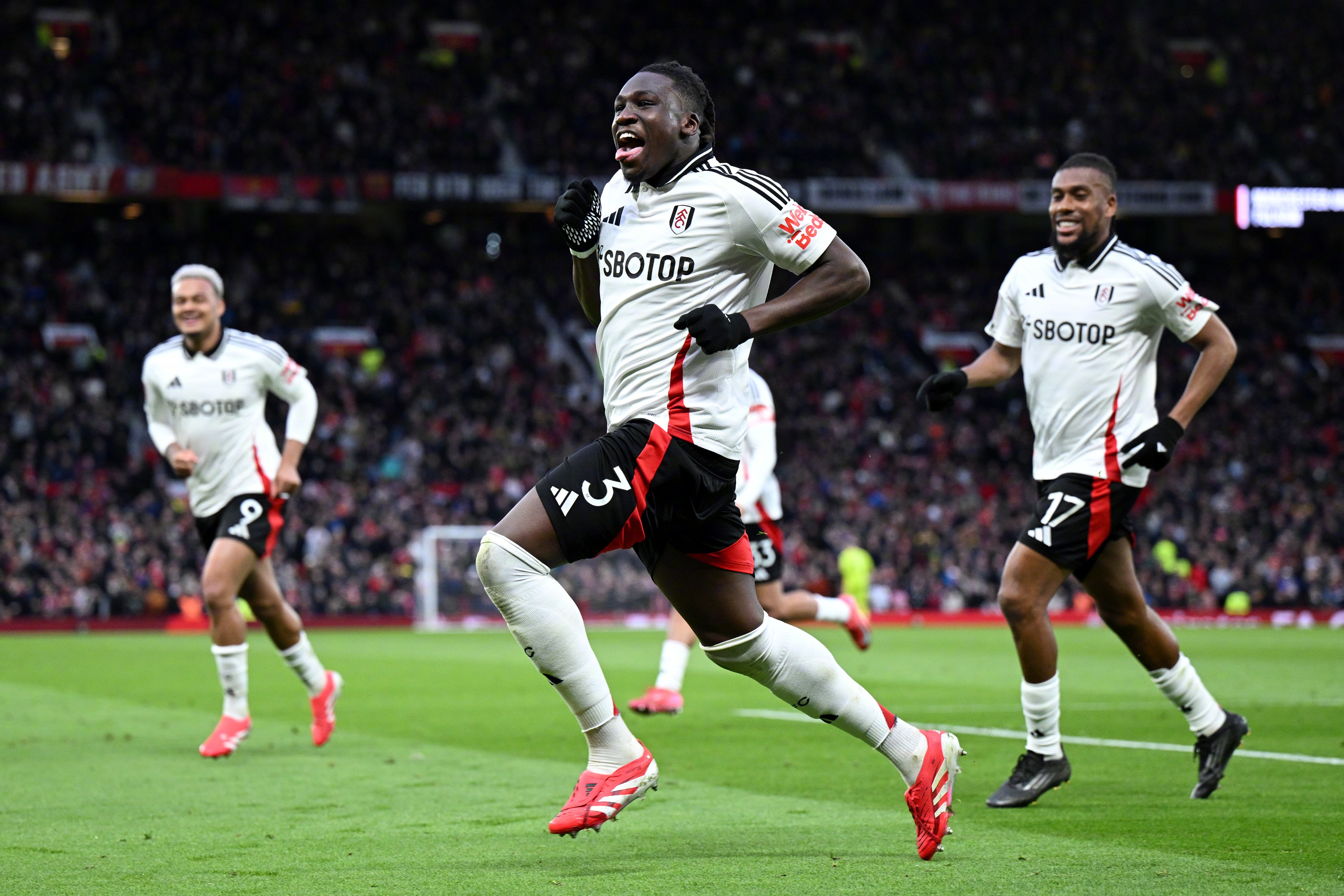 阿斯顿维拉发布备战花絮，清晨内部沟通，足总杯任务艰巨，细节决定成败(allwalksoflife意思)