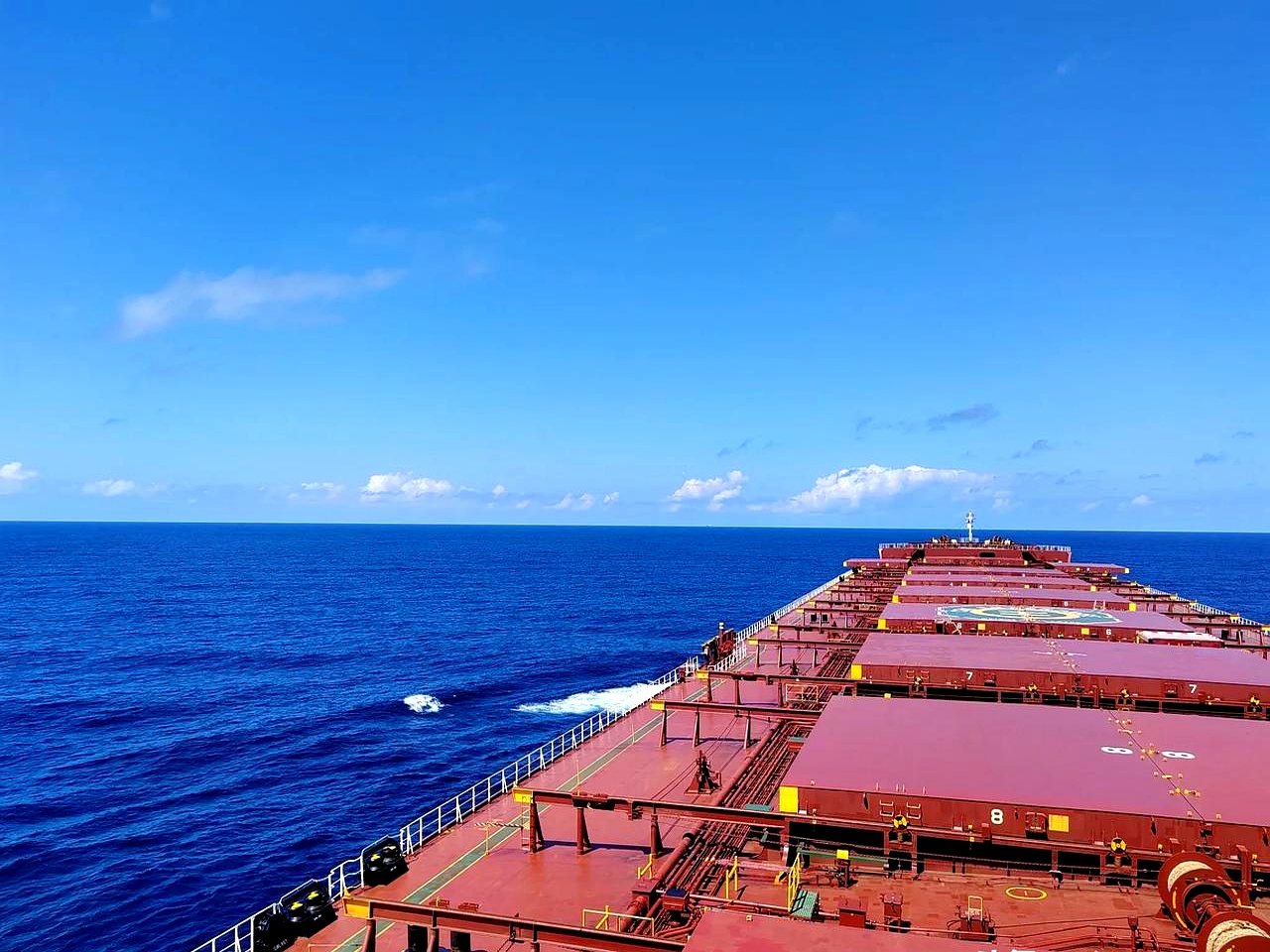 赛地聚焦：荷甲今晨热度飙升，阿斯顿维拉强势反弹，震撼外界，细节决定成败(高维入侵七流免费阅读完整)