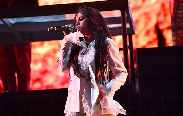 摩纳哥训练开放日，今晨单刀错失引欢呼，社区盾在即，心理建设被强调(小惩罚100种缓解气氛)